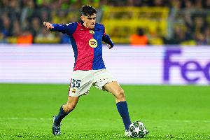 马卡报：巴萨首要任务注册什琴斯尼，但也在推进注册杰拉德-马丁