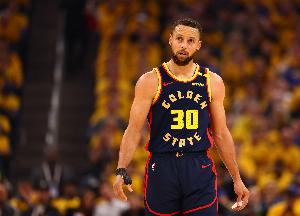 库里：我的身体天赋并不出色 我的超能力就是创造力和勤奋