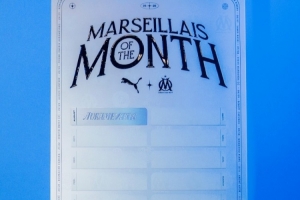 官方：奥巴梅扬当选马赛8月队内最佳球员，出战3场打入2球