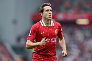 斯洛特：基耶萨落选本轮欧冠名单，是因为他受了点小伤