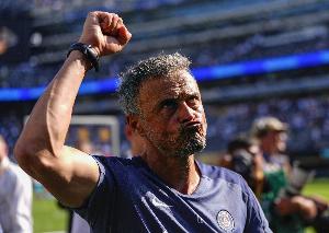 恩里克执教巴黎取得欧冠第18场胜利，创法甲球队主帅纪录
