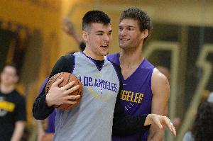 大洛：我和祖巴茨风格互补性非常强 他是DPOY的有力竞争者