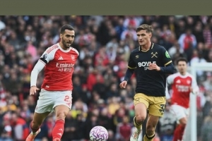 登顶！梅里诺社媒：＋3分，英超榜首！