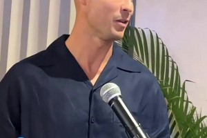 在沙特开植发诊所！C罗：这里是我的第二故乡，对我来说很特别