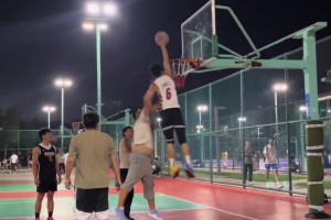 斯普利特：目前不会给杨瀚森太多的出场时间，我们比赛节奏很快，他还处于学习阶段